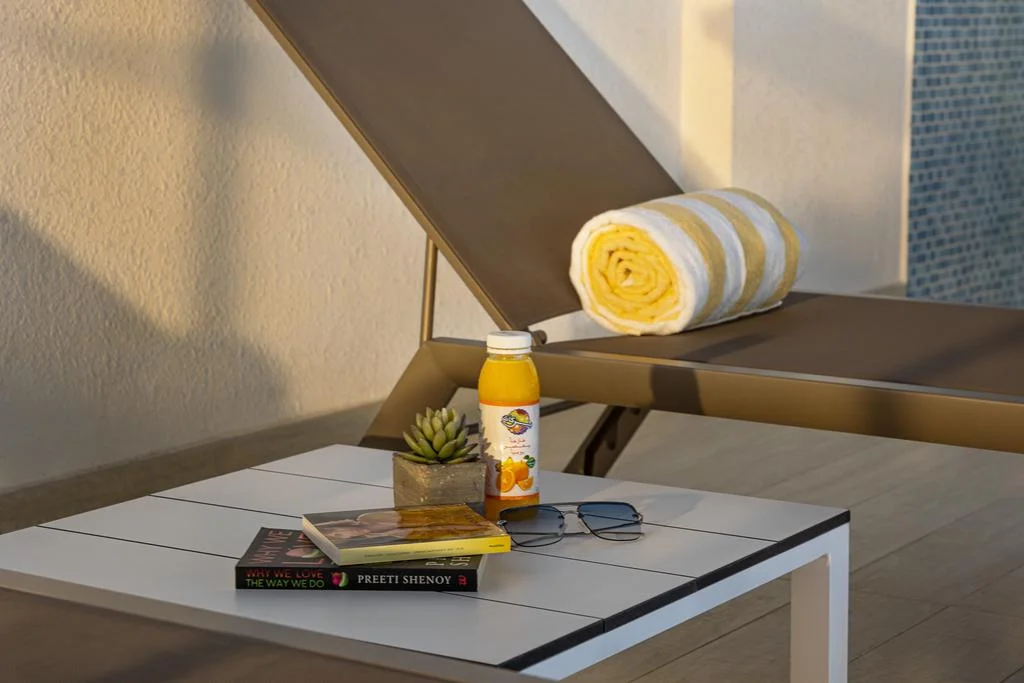 Hampton By Hilton detail 2